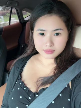 其实我很后悔对很多人没说出难听的话 导致她们没有一点自知之明.