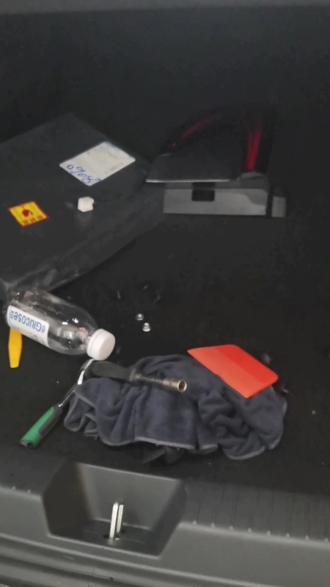 #五菱星光 五菱星光后尾灯拆卸