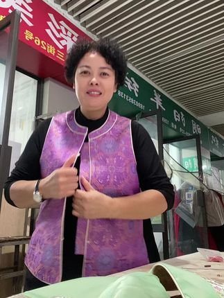 # @顺云姐专业定制服装 #国风马夹#日常生活