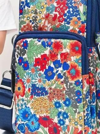 #潮流包包 #挂脖手机包 #防水设计 #斜跨多功能 #休闲百搭 挂脖休闲手机包挂脖款百搭拉链防水斜跨多功能竖款