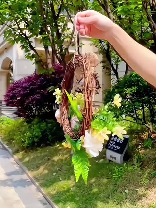 #好物推荐🔥 装饰墙上挂件墙壁壁挂客厅房间挂墙墙饰壁饰室内饰品创意家居#装饰花环 #墙上装饰 #美观实用