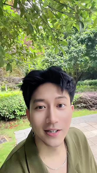口嗨的姐妹 线上侃侃而谈,线下一碰就怂……口嗨女王👸哈哈哈🤣#中年少女 #口嗨 #人间清醒 #大实话 #幽默