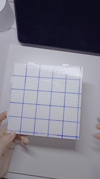 明兰诰命夫人拼豆,头冠硬拖到最后拼
图纸来源:小🍠@小息絮絮叨叨 #我染上了拼豆 #拼豆图纸 #知否 #明兰 #kitty