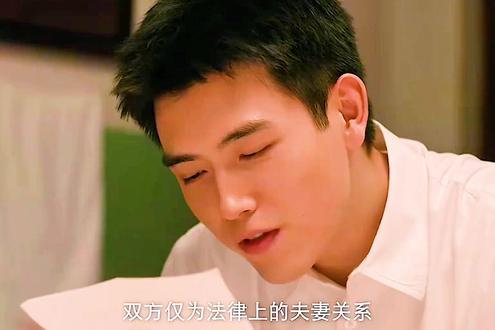 为了哥哥的工作也为了自己能上大学,一定要拼一把#高甜来袭 #纯真年代 #纯真年代的爱情