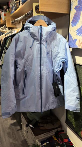 KAILAS阿斯本羽绒服,这个冬季 羽绒服的王者归属!防风防水的面料全压胶可以应对较为恶劣的天气提供最可靠的防护#我在康城有家潮牌店 #车库潮牌店 #凯乐石 #同城实体店 #阿斯本