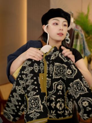 秋季必备的厚外套、喜欢的一整套赶紧冲 #秋季必备 #谁穿都好看