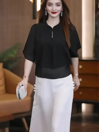 老钱风2025夏季新款气质轻奢V领轻薄宽松减龄衬衫气质百搭小衫潮#时尚气质穿搭 #高级感穿搭 #夏季穿搭 #优雅气质 @娜娜143小个子定制 @小南女裤服饰工厂