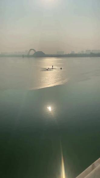 徒步西藏全部视频 oIA0XxGBKg4hAofeViIAKQACP3gtTWKwlS2EEz~tplv-dy-resize-origshort-autoq-75:330.jpeg?x-expires=1998684000&x-signature=RHJWZQmXAB8zOLpJ%2FHe7uPRFkkU%3D&from=3213915784&s=PackSourceEnum_AWEME_DETAIL&se=false&sc=cover&biz_tag=pcweb_cover&l=021683327366834fdbddc02002300811542112f40000030ca5897