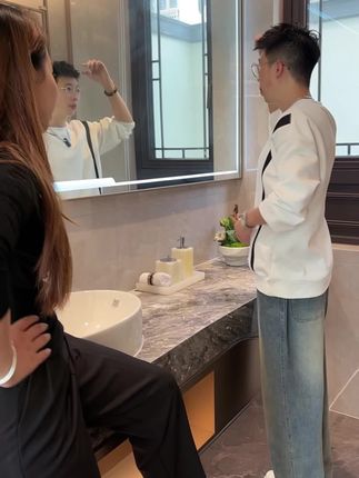 #牛仔裤 #男生穿搭日记 #男生穿搭#高级穿搭 #男生裤子@稻草人Mexican亨尚潮流男装专卖店