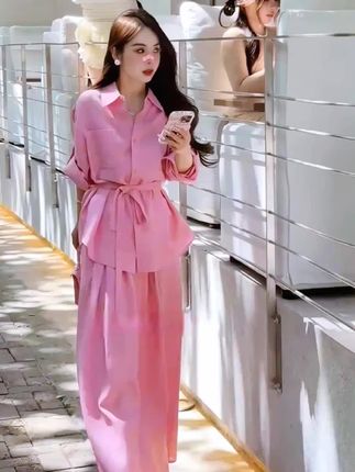 #我是又甜又酷的流光系少女 #减龄显瘦穿搭 #穿出高级感 #高级感穿搭 #通勤搭配
