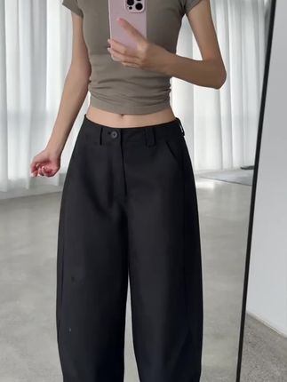 【秋季高级感黑色褶皱弯刀西裤男女垂感香蕉:/ 裤阔腿百搭长裤镰刀裤】#西装裤#阔腿裤#百搭#长裤#弯刀裤