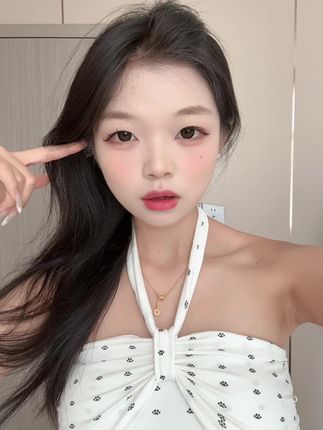 可以挂脖可以不挂的小抹胸上衣来了宝宝们#153小个子穿搭 #夏季穿搭