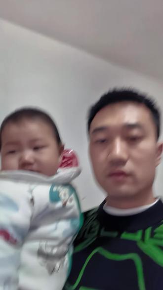 宁波 小洛熙
一个普通家庭的天塌了,小洛溪的事不能就这么算了。转发出去,让更多人看见,还孩子一个真相🙏
#小洛熙 #小圆头 #刘良法医 #上热门