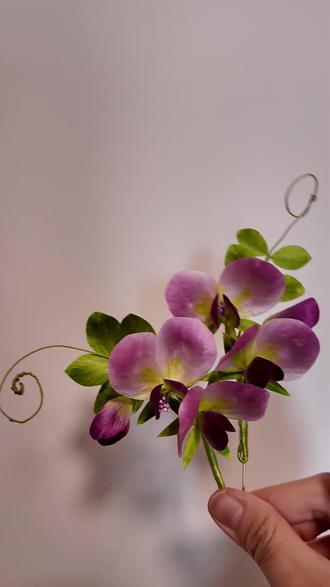 对你爱意,就像妈妈栽的豌豆颠 #豌豆花 #绒花 #非遗 #手工 #胸针