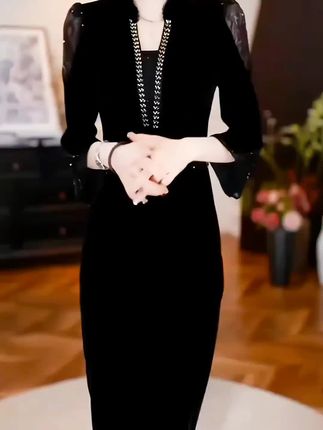 [暗夜流光】高档丝绒时尚连衣裙2025秋季新款显瘦洋气轻奢礼服裙子#穿搭#今天穿什么 #ootd穿搭 #显瘦穿搭 #气质穿搭