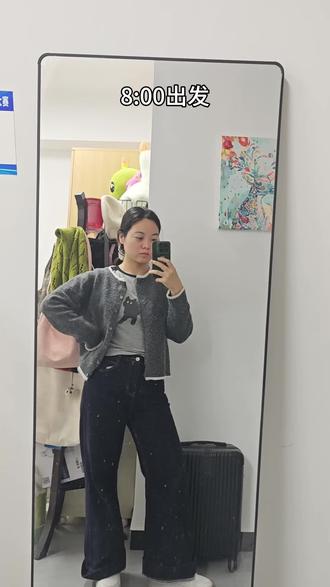 第54期 ‖ 五本书五个瓶换一个超美的单肩包?这谁不参与!!5月21日还有旧物新生的活动,欢迎大家前来参加#辅导员 #郑州商学院 #辅导员日常 #可持续生活 #520