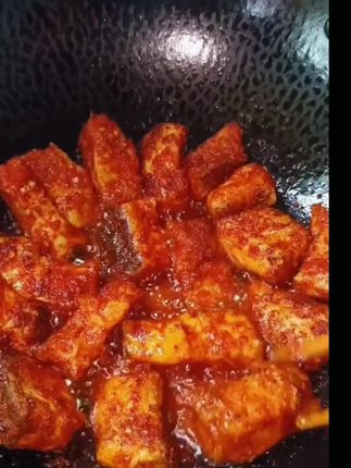 肉质鲜嫩,味道鲜美 霉鱼江西特产吉安美食永丰沙溪霉鱼腌鱼梅香咸鱼香辣鱼块梅鱼500g#那些尝一口就忘不掉的特色美食 #人间美味有想吃的吗 #在家做美食 #唯美食不能辜负对生活多一份热爱 #美食
