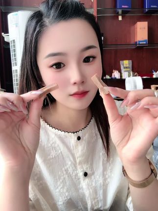 家里别的零食可以不囤,但是这个#金晔益生元山楂条我是没了就要补货,软糯酸甜不仅开胃还超解腻,关键这满满一大包足足两斤够吃好久了#益生元山楂条#陈皮山楂条,真的好好吃 #这也太好吃了 #好吃到停不下来