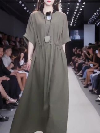 #时尚连衣裙#新款上新 #夏季干净风穿搭 #毫不费力地打开初秋穿搭 #高级感穿搭