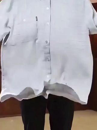 #每天更新视频#这款免烫冰丝衬衫穿着太舒服了#宽松舒适透气又凉快 #不掉色不起球不缩水 是爸爸们喜欢的一款#作儿女的不用考虑赶紧拍二件送给爸爸