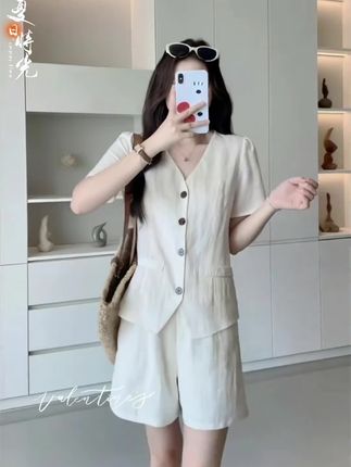 梨形身材微胖女生也可以穿出气质老钱风#夏季穿搭#显瘦穿搭#微胖女生#显高显瘦显腿长#谁穿谁好看