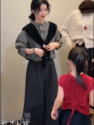 超火早秋穿搭一整套女2025新款格子衬衫针织披肩百搭阔腿裤三件套#秋装新款#女装穿搭#秋装套装#气质套装#气质穿搭 #女装新款