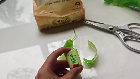 太可爱了吧,迷你抽纸 #热点 #手工 #解压 #真实生活分享官