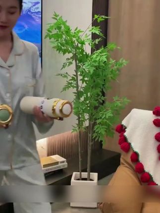 满天星提绳式保温杯太懂出行需求!简约潮流款,提绳随手拎超方便,车载放杯架、户外随身带都适配 #保温杯推荐 #实用好物 #车载保温杯 #户外便携杯