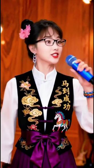 AI 说唱脸谱#抖音新特效 #拍同款 #替换照片即可 #谁说戏曲不抖音 #爱好戏曲 @DOU+小热门🔥粉丝千千万🔥