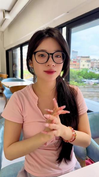 #耳机#蓝牙耳机 可以操控手机打电话的耳机 你心动了吗