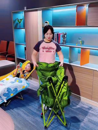 露营装备,户外多功能折叠加棉休闲椅,户外露营,家里使用非常方便