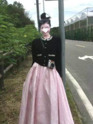 千金风套装黑色镶钻长袖外套女秋季高腰粉色蓬蓬裙两件套装D746#早秋新款#名媛风穿搭#面料柔软舒适#千金风搭配#一周穿搭不重样