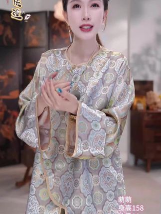 宝相花开!人丝蜀锦罗新中式上衣#时尚穿搭 #优雅气质 #潮流时尚穿搭 #高端品质 #每日分享