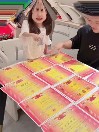 孩子奖状太多,用这个#奖状收纳册 ,记录孩子每一个精彩 瞬间,每一张都值得珍藏。#收纳册 #学生证件收纳册 #晒奖状