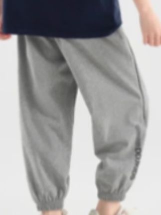 多多家男童凉感夹条印花裤子夏季款针织运动裤中大童束脚休闲长裤 #裤子#裤子推荐#新款裤子#儿童裤子#裤子穿搭