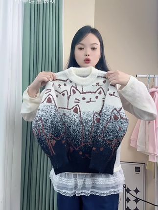 宝妈必入!这款儿童水貂绒毛衣,关键是完全不起球!软乎乎像裹云朵,贴身穿不扎肤,还超暖。圆领好搭衣服,内搭外穿都好看,机洗也不变形~#高品质童装 #保暖又好看 #男童穿搭 #秋冬穿搭 #毛衣