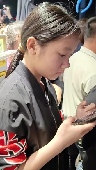 如果去不了远方,那就约浦北无人机灯光秀吧,感受灯光下的烂漫,见一场美好的灯光秀。