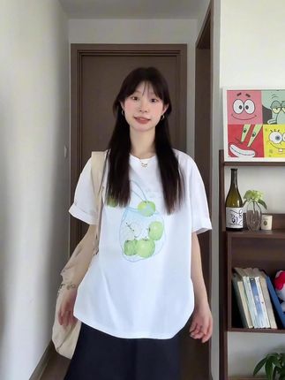少操没用的心,多捞万能的金 #短袖 #夏季干净风穿搭 #新衣试穿一次看个够 #微胖女生的夏天敢穿才好看 #我的穿搭日记