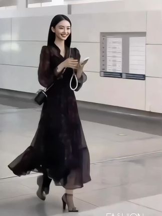 大码胖MM遮肉肉高级感美丽碎花长袖秋季收腰显瘦A字长裙法式轻熟 #穿搭 #高级感穿搭 #优雅气质 #时尚气质穿搭 #连衣裙