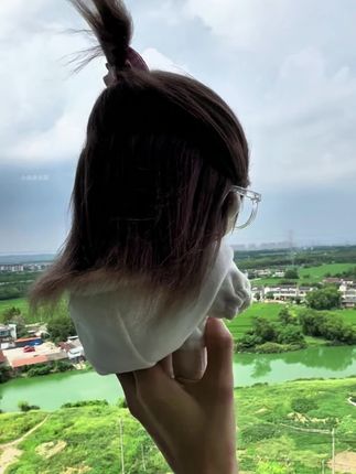 你身边有没有跟她一样美的朋友#艾特出最像它的人 #玩偶#棉花娃娃