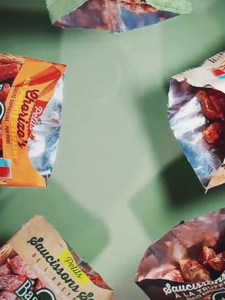 开袋即食!法国经典小香肠,零食新宠儿 开箱!法国经典的小香肠来啦~ 配上国产辣椒面这味道真的太绝了!!!#乐味到 #百思达 #小香肠 #美食分享 #传统美食