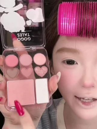 【官方旗舰】戈戈舞爱心贴贴眼影盘腮红高光一体盘心形眼影粉棕T#眼影盘#腮红#高光提亮#百搭眼影盘