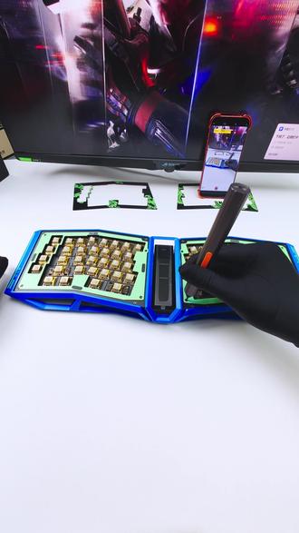 第一视角组装alice配列键盘三角洲比特主题怒喵AFA R2 搭配同款干员比特主题设计键帽+blackeys黄金轴Ultra+闪钻蓝航插线!#浪哥第一视角组键盘 #怒喵afa #三角洲行动 #干员比特 #alice键盘