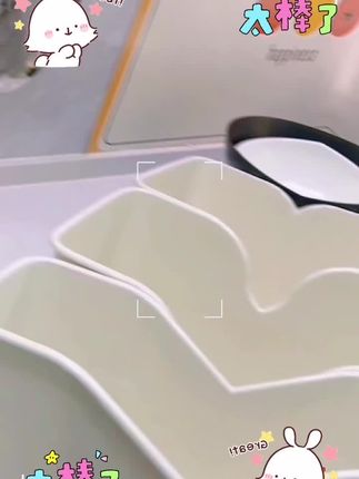 给家里一定要安排这个收纳盒,厨房里的大小锅具再也不愁没地方放了,各种瓶瓶罐罐零食调料包都能放下,分区收纳整洁卫生还带滑轮放在柜子里拿取方便又省空间,材质结实又耐用#厨房好物 #方便又实用 #收纳整理 #厨房收纳盒 #厨房收纳