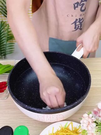 Midea/美的电炒锅家用多功能一体锅电热锅电煮锅4L炒菜蒸煮一体#电炒锅 #电煮锅 #电热锅 #生活电器