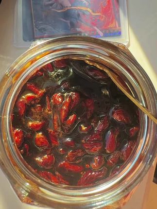 宝宝11个多月了,母乳还一直足足的,每次只要我感觉宝宝口粮欠缺一点点,我又要赶紧泡一碗这个姜红,搞一碗下肚,两个房子的奶线全通。奶水热热的出来了,又多又浓,宝宝吃不完#追奶#母乳再也不是奢望