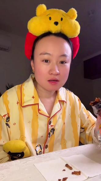 自从吃了钱家香他家的老卤鸭爪,终于理解了“刘文祥咋不是我爷呢”这个梗。#美食 #零食推荐 #鸭爪 #种草 #好物推荐🔥