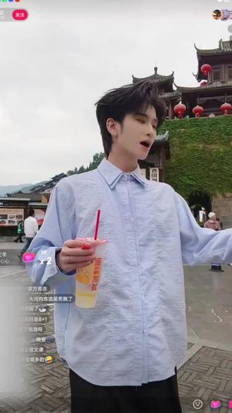怎么这个空空张嘴就是梗啊!我真要笑疯了
#skkun #第三视角 #线下 #sks9 #抽象