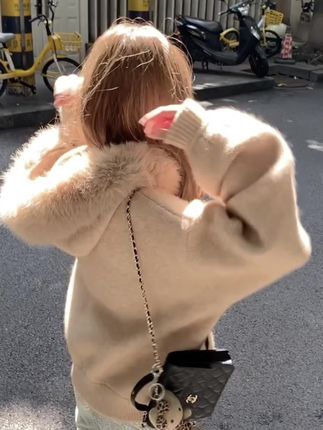#今日穿搭 #温柔穿搭 #慵懒风穿搭 #韩系穿搭 #欧尼穿搭 @DOU+上热门 @DOU+小助手