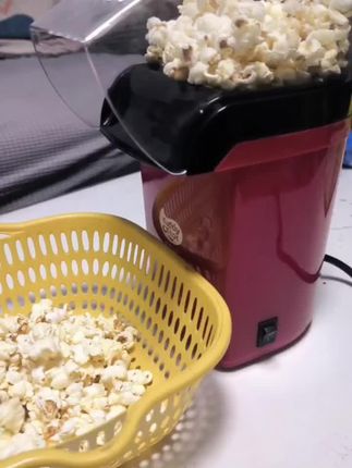 #还是小时候的味道 #凯蒂卡乐 #自制零食 送给宝宝的礼物,自己动手制作好吃的爆米花🍿